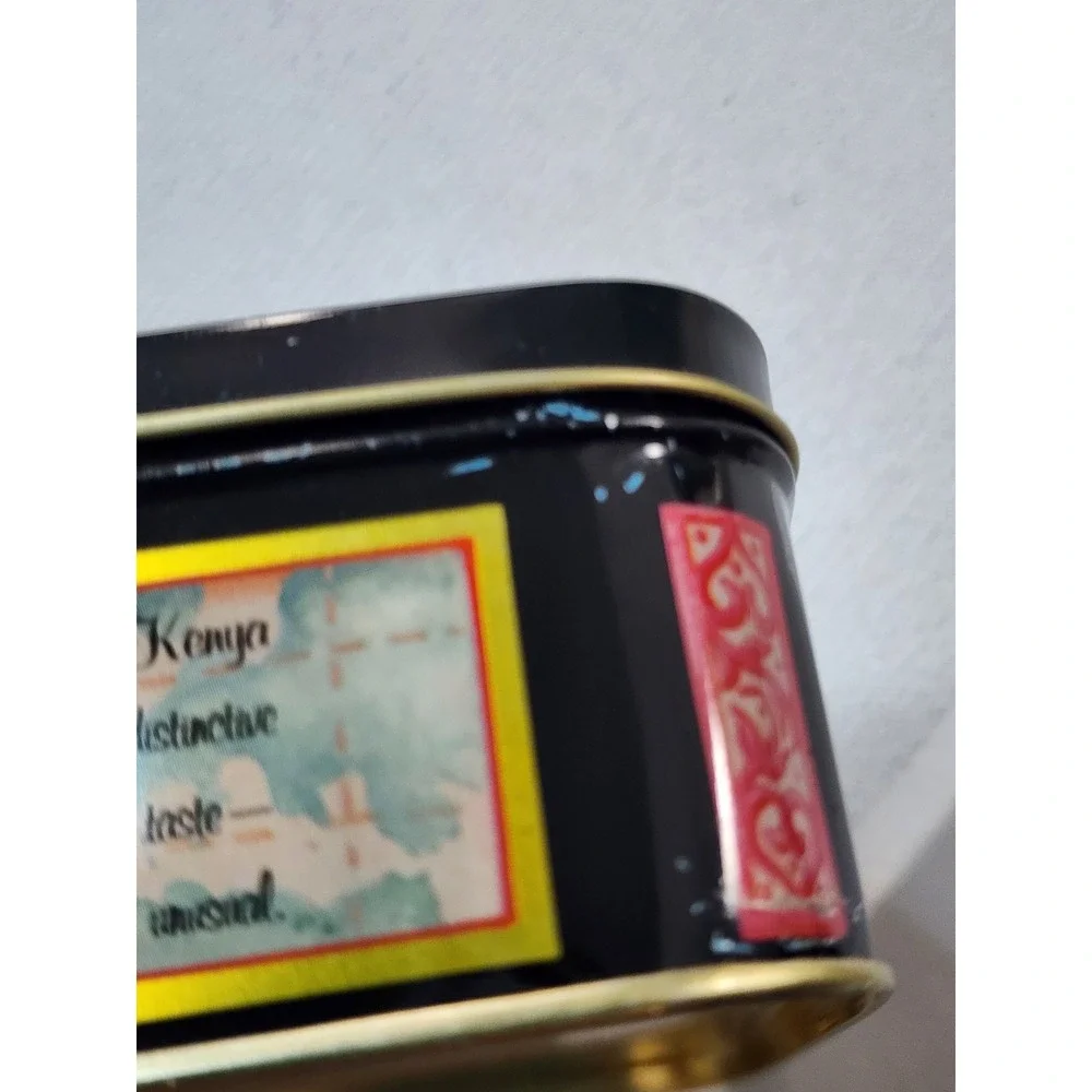 Mr. Coffee Vintage‎ Tin With Sewing Notions Bundle Coffees of the World Retro